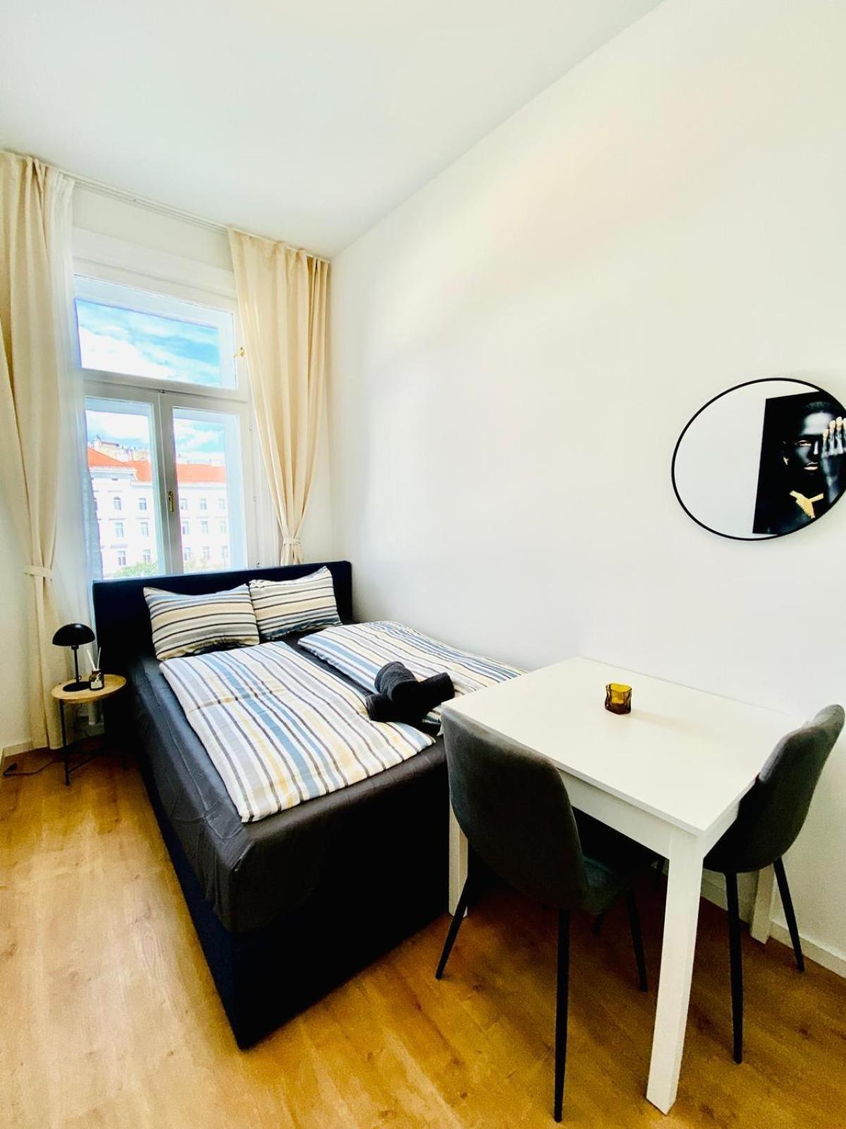 5Br Shared Apt Ideal For Groups 7 Min To Westbahnhof Відень Екстер'єр фото