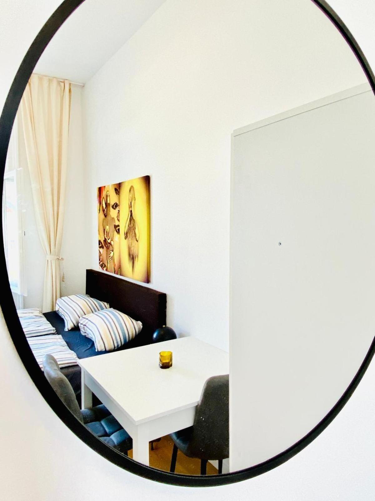 5Br Shared Apt Ideal For Groups 7 Min To Westbahnhof Відень Екстер'єр фото