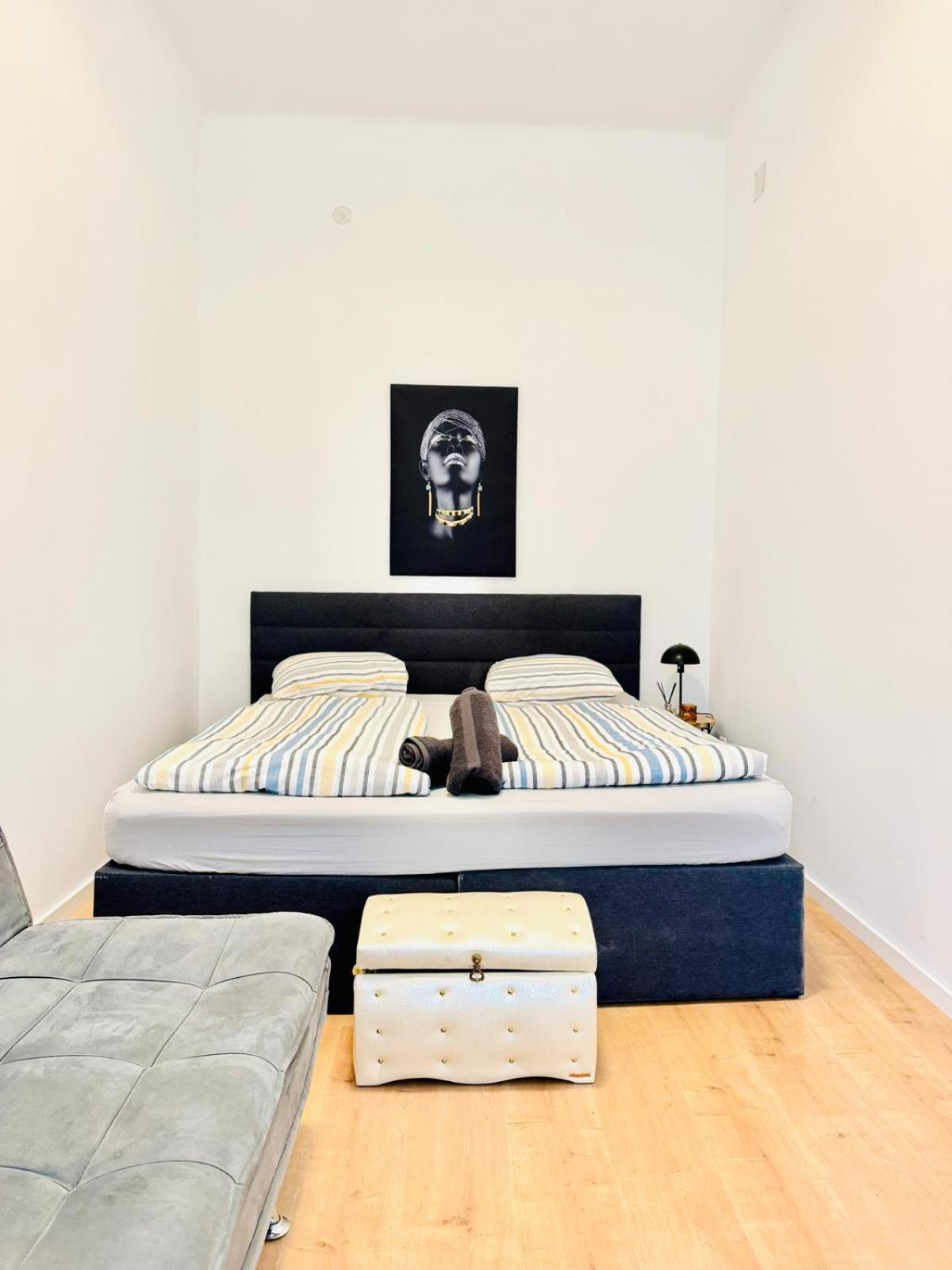 5Br Shared Apt Ideal For Groups 7 Min To Westbahnhof Відень Екстер'єр фото